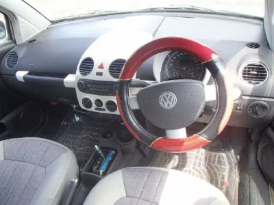 Volkswagen NEW BEETLE