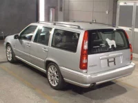 Volvo V70 лот № 8001 оценка 3.5  с аукциона в Японии 1