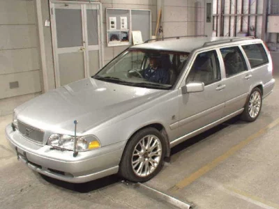 Volvo V70  с аукциона в Японии