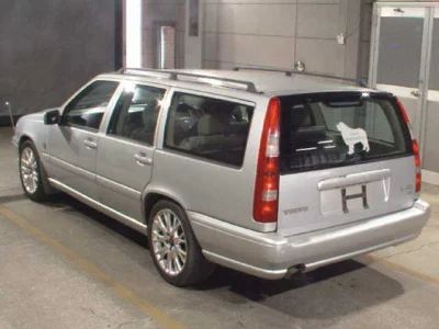 Volvo V70  с аукциона в Японии