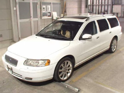 Volvo V70  с аукциона в Японии