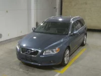 Volvo V70 лот № 2401 оценка 4  с аукциона в Японии 3