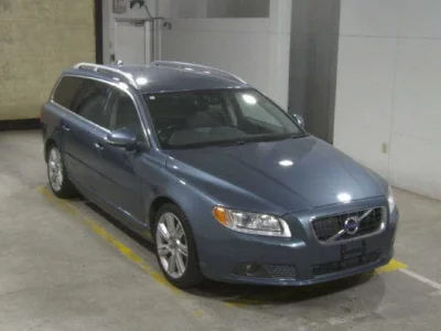 Volvo V70  с аукциона в Японии