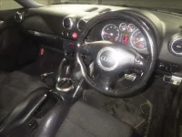 Audi TT лот № 8263 оценка 3.5  с аукциона в Японии 2