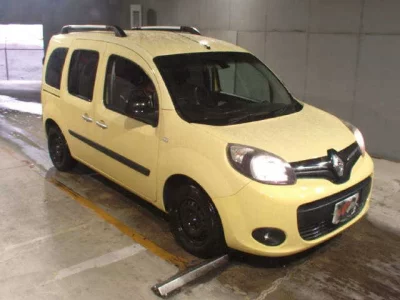 Renault KANGOO  с аукциона в Японии