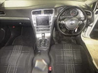 Volkswagen Golf лот № 8289 оценка 3.5  с аукциона в Японии 2