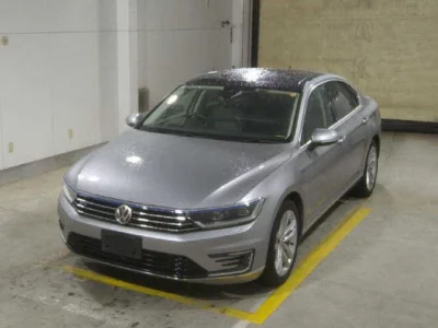 Volkswagen Passat  с аукциона в Японии