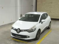 Renault LUTECIA лот № 2089 оценка 3.5  с аукциона в Японии 3