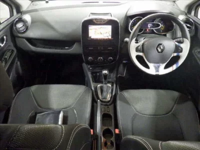 Renault LUTECIA  с аукциона в Японии