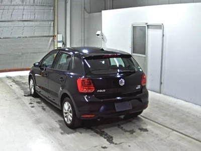 Volkswagen Polo  с аукциона в Японии