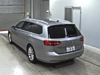 Volkswagen PASSAT VARIANT лот № 1352 оценка 4.5  с аукциона в Японии 1