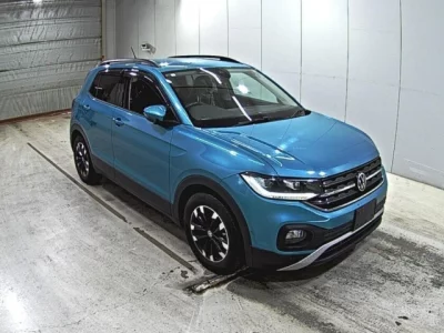 Volkswagen T-CROSS  с аукциона в Японии