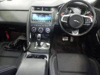 Jaguar E-PACE лот № 1230 оценка 3.5  с аукциона в Японии 2