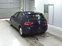 Volkswagen Golf лот № 9021 оценка 3.5  с аукциона в Японии 1