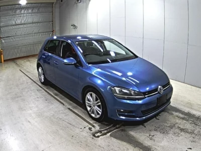Volkswagen Golf  с аукциона в Японии