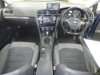 Volkswagen Golf  с аукциона в Японии