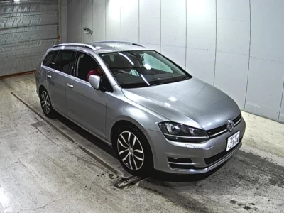 Volkswagen GOLF VARIANT  с аукциона в Японии