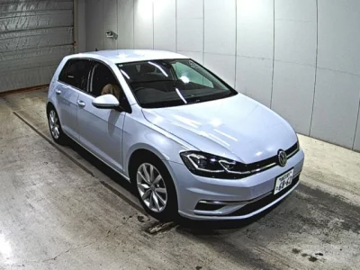 Volkswagen Golf  с аукциона в Японии