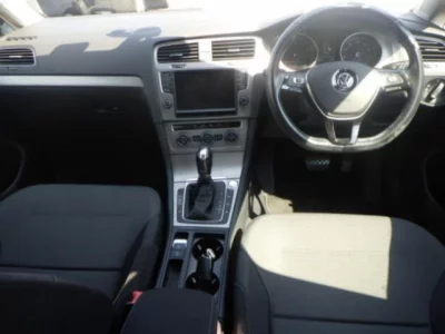 Volkswagen Golf  с аукциона в Японии