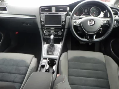 Volkswagen Golf  с аукциона в Японии