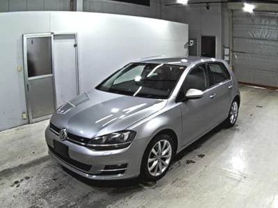 Volkswagen Golf  с аукциона в Японии