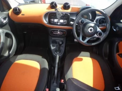 Smart FORFOUR  с аукциона в Японии