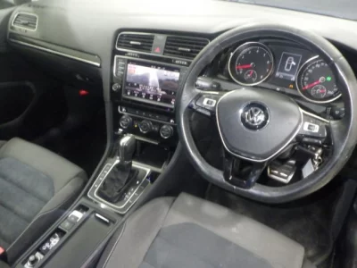 Volkswagen Golf  с аукциона в Японии