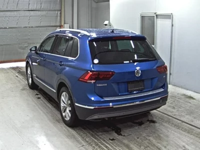 Volkswagen Tiguan  с аукциона в Японии