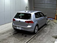 Volkswagen Golf лот № 3267 оценка 4.5  с аукциона в Японии 4