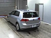 Volkswagen Golf лот № 3267 оценка 4.5  с аукциона в Японии 1