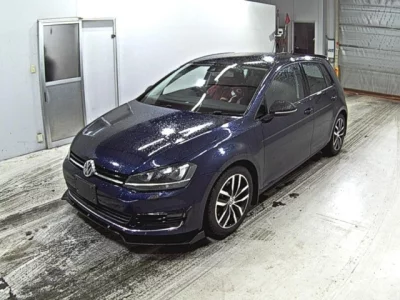 Volkswagen Golf  с аукциона в Японии