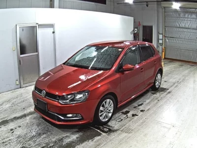 Volkswagen Polo  с аукциона в Японии