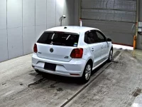 Volkswagen Polo лот № 9461 оценка 4  с аукциона в Японии 4