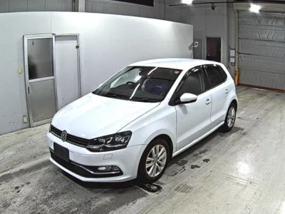 Volkswagen Polo  с аукциона в Японии
