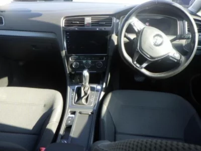 Volkswagen Golf  с аукциона в Японии