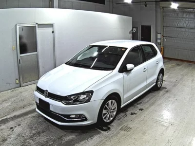 Volkswagen Polo  с аукциона в Японии