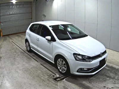 Volkswagen Polo  с аукциона в Японии