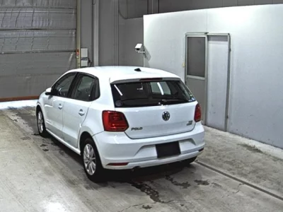 Volkswagen Polo  с аукциона в Японии