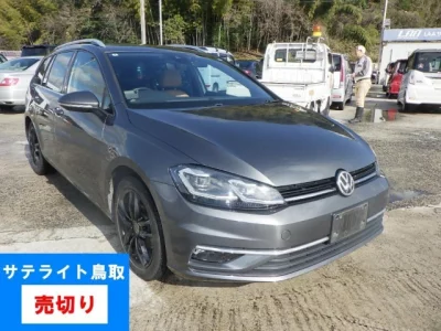 Volkswagen GOLF VARIANT  с аукциона в Японии