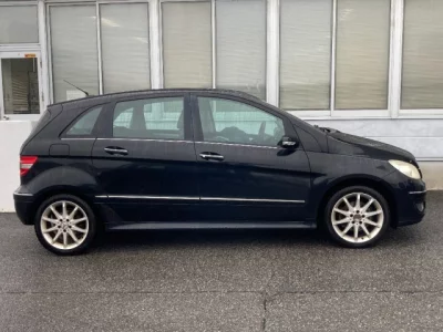 Mercedes-Benz B CLASS  с аукциона в Японии