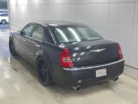 Chrysler 300C лот № 1279 оценка R  с аукциона в Японии 1