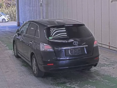 Toyota Mark X Zio