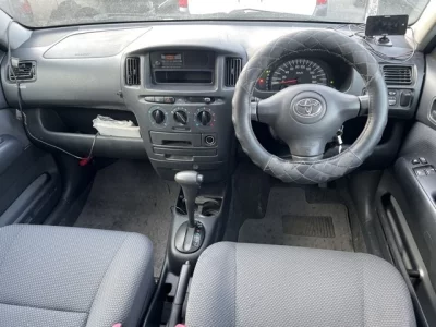 Toyota Succeed