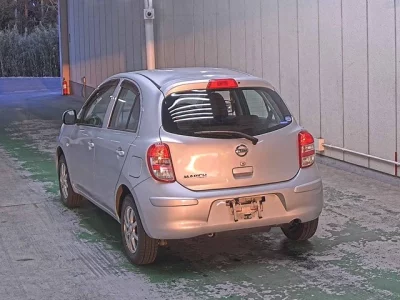 Nissan March