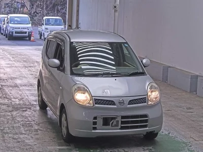 Nissan MOCO  с аукциона в Японии