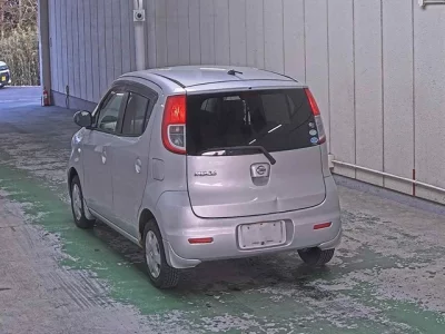 Nissan MOCO  с аукциона в Японии