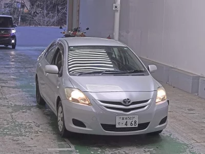 Toyota BELTA  с аукциона в Японии