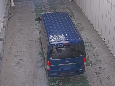 Toyota HiAce Van