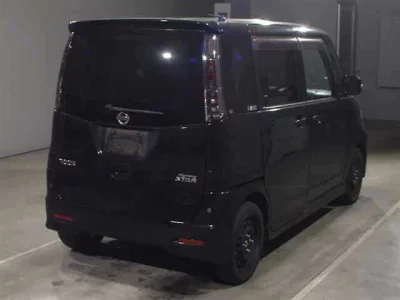 Nissan ROOX  с аукциона в Японии