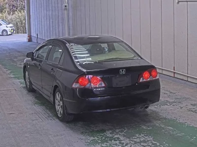 Honda CIVIC  с аукциона в Японии